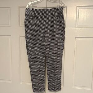 Chico’s Perfect Stretch Black and White Women's Stretch Pants